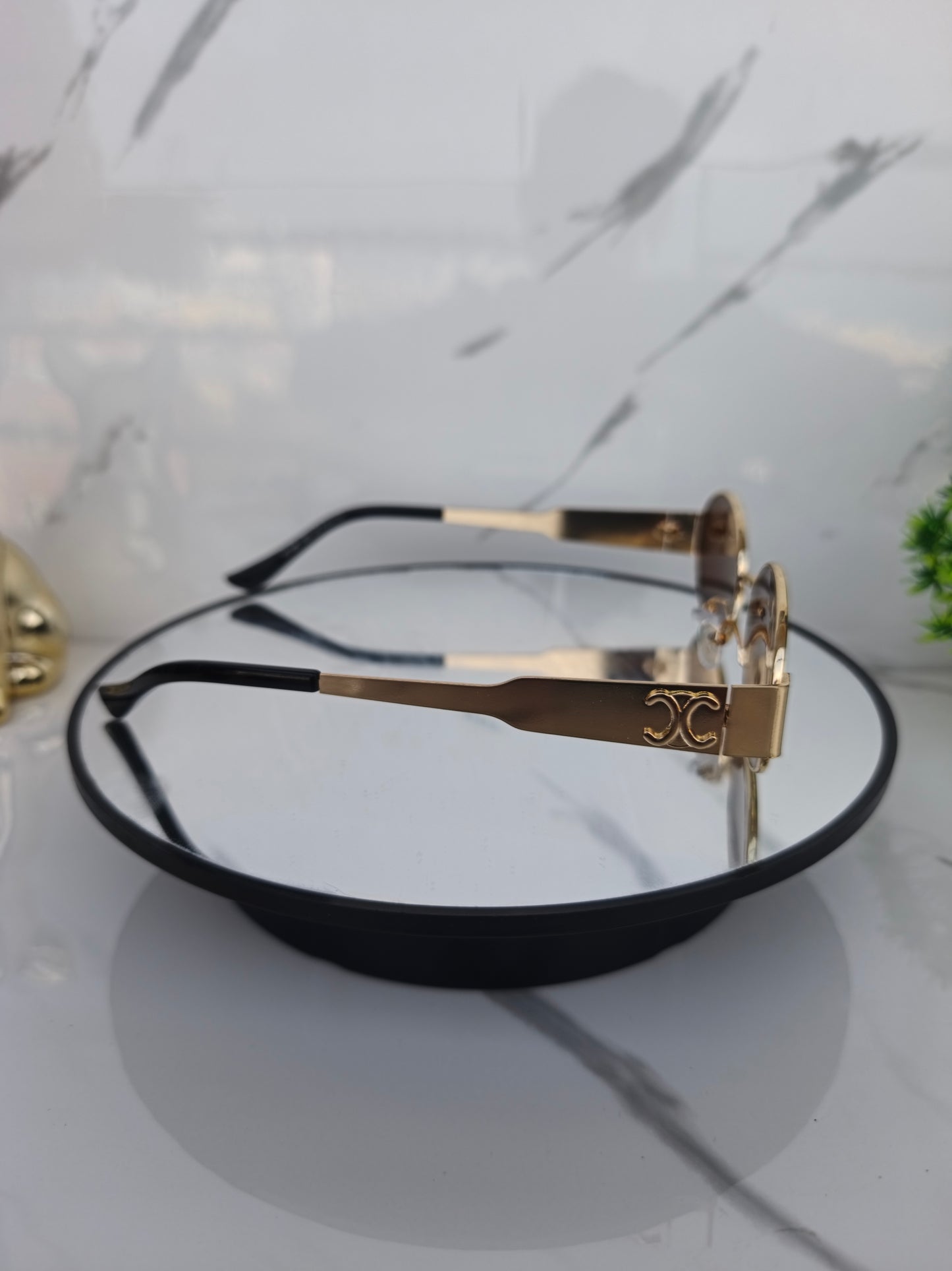 🕶️ Lentes Céline Triomphe – Sofisticación y Glamour