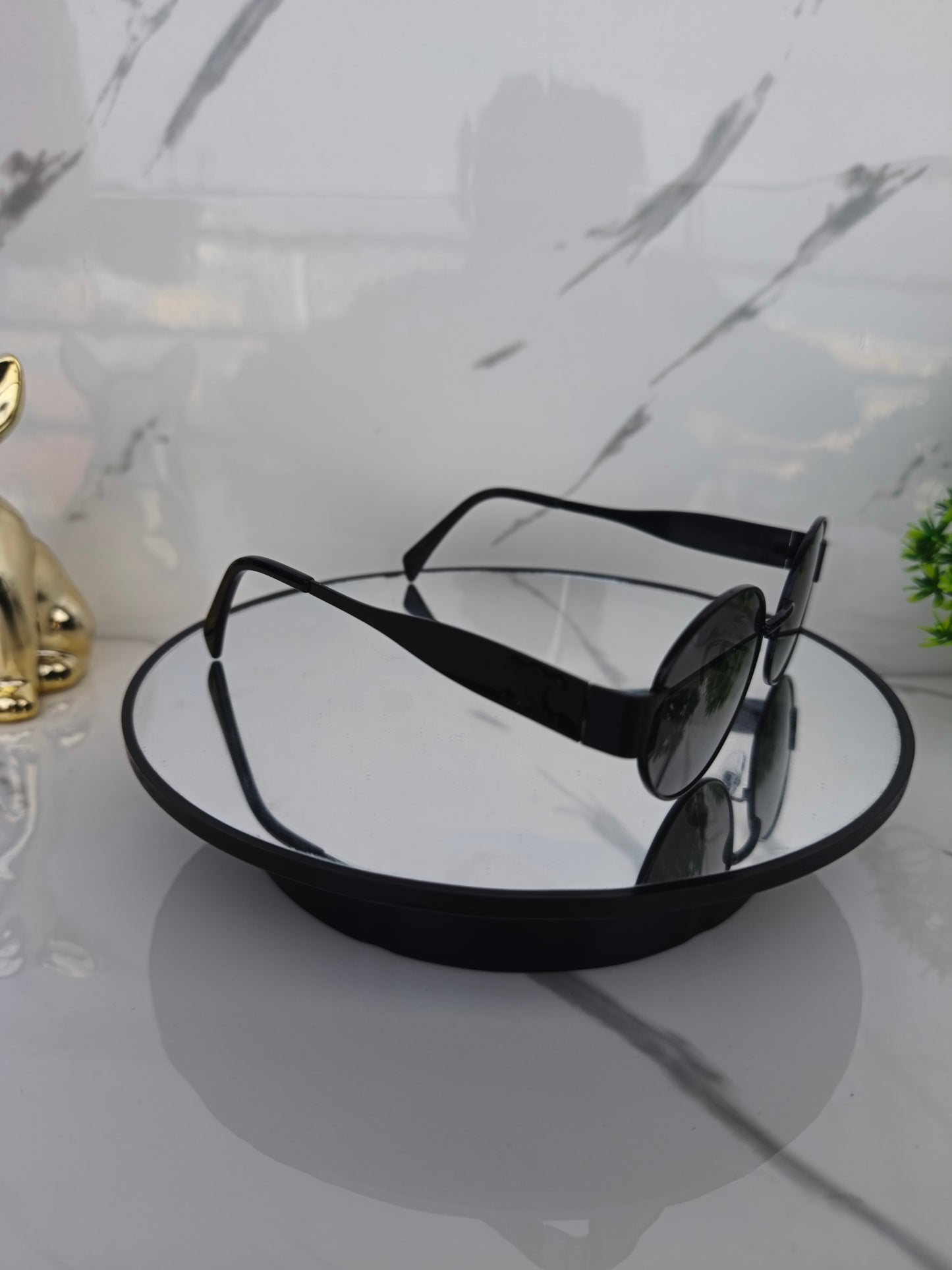🕶️ Lentes Céline Triomphe – Sofisticación y Glamour