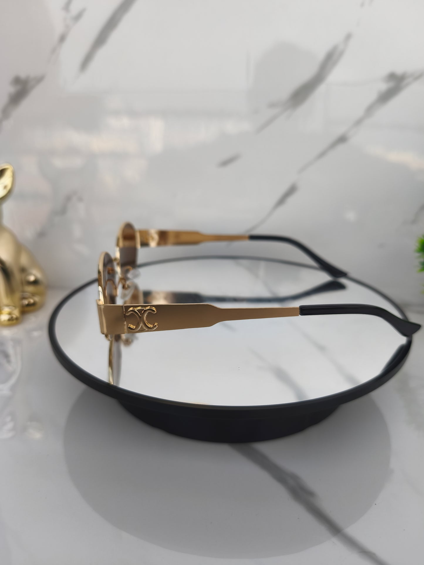 🕶️ Lentes Céline Triomphe – Sofisticación y Glamour