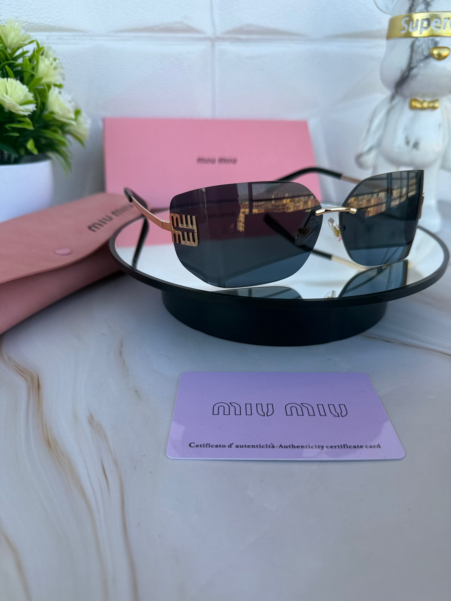 Lentes de sol Miu miu 💎