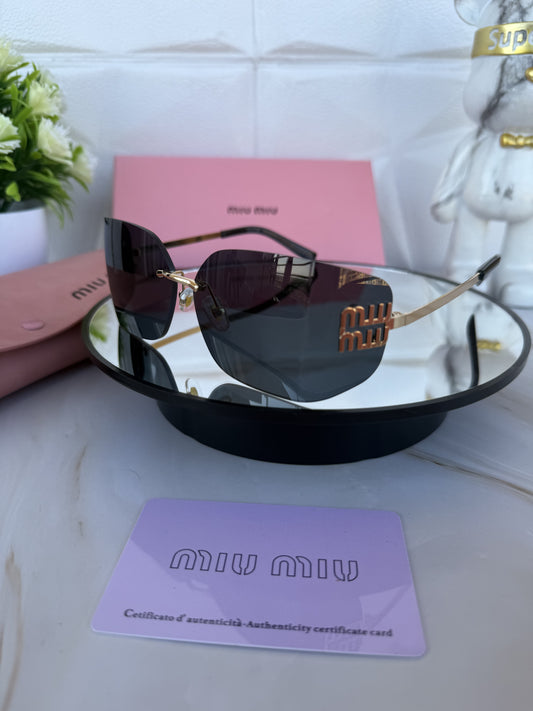 Lentes de sol Miu miu 💎